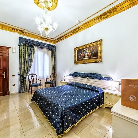 Euro Hotel Iglesias Eksteriør billede