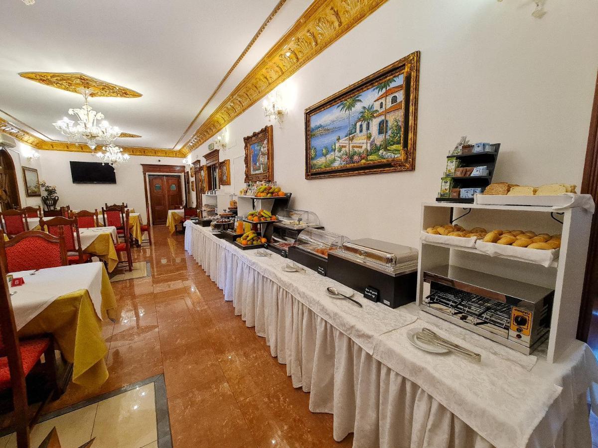 Euro Hotel Iglesias Eksteriør billede