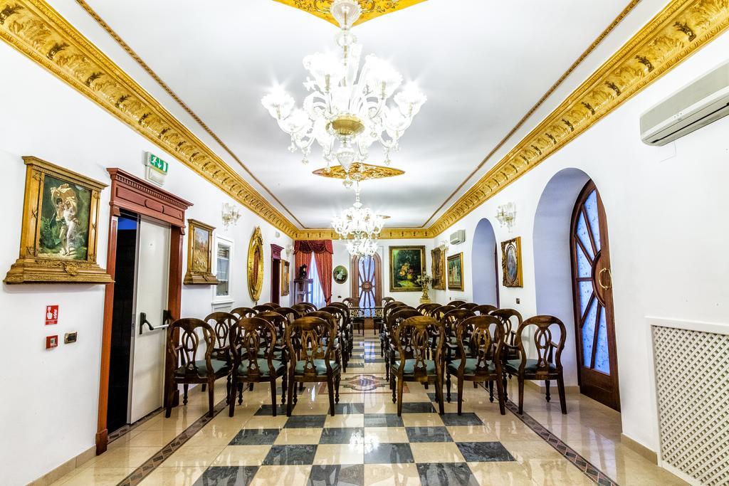 Euro Hotel Iglesias Eksteriør billede